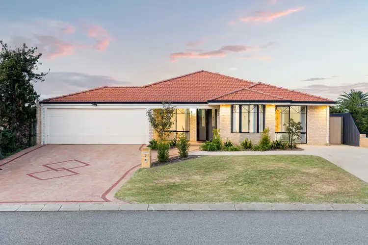 9 Templar Place, Currambine WA 6028