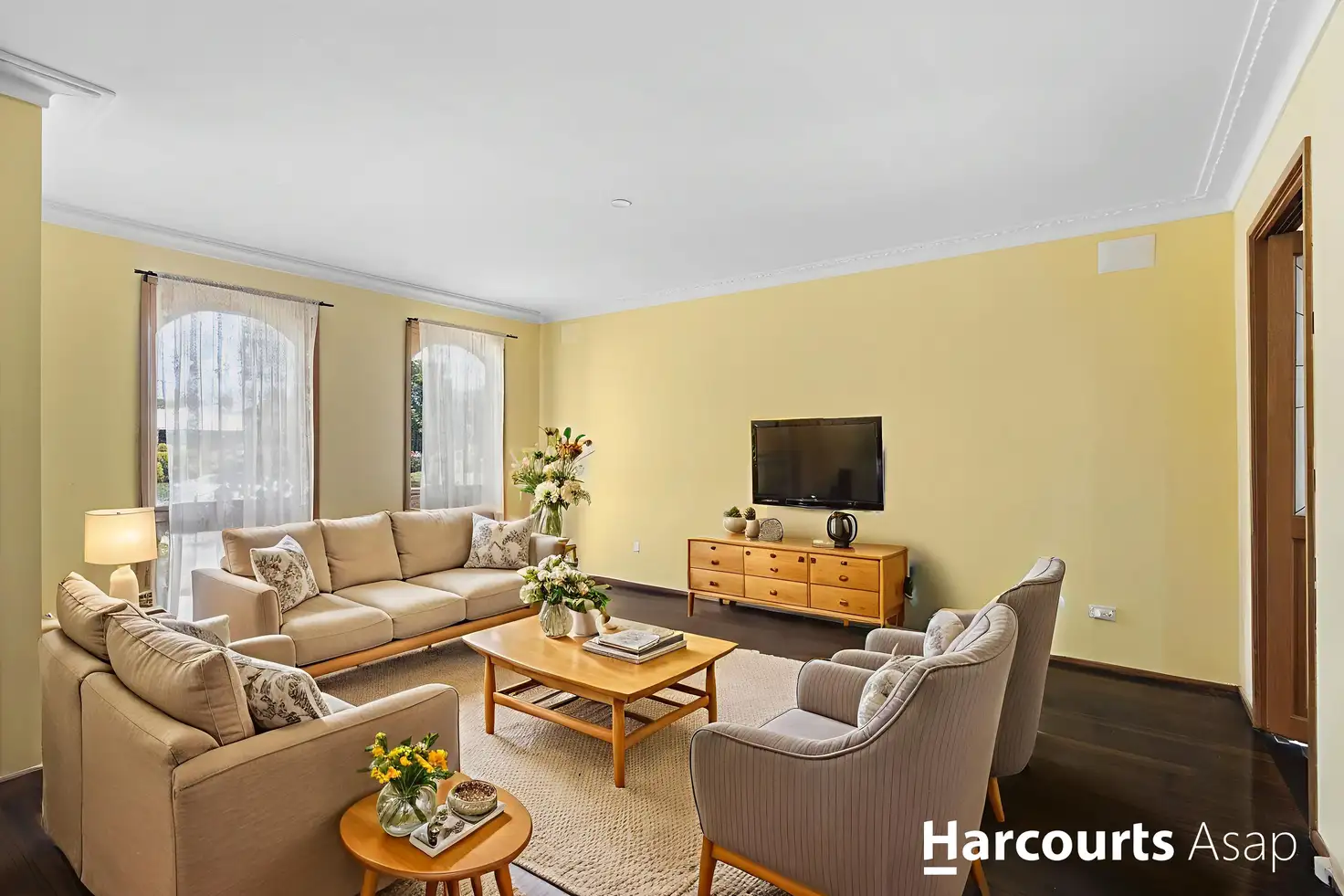 Main view of Homely house listing, 34 Primrose Hill Close, Endeavour Hills VIC 3802