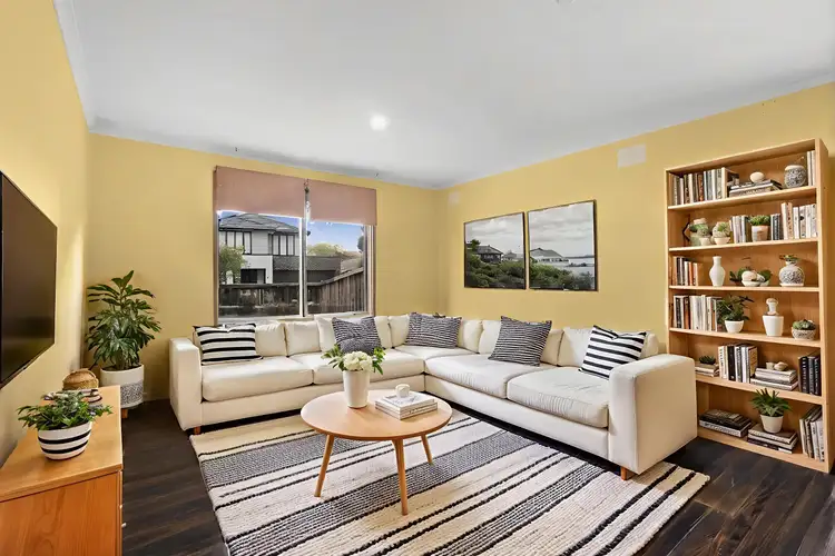 Fourth view of Homely house listing, 34 Primrose Hill, Endeavour Hills VIC 3802