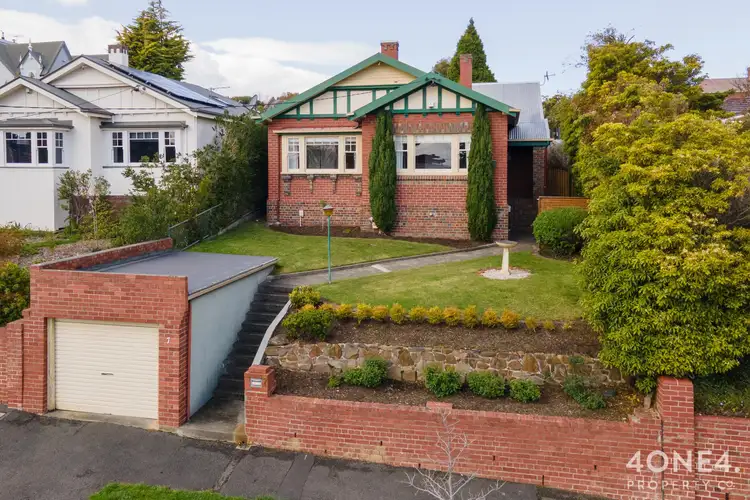 7 Stoke Street, New Town TAS 7008