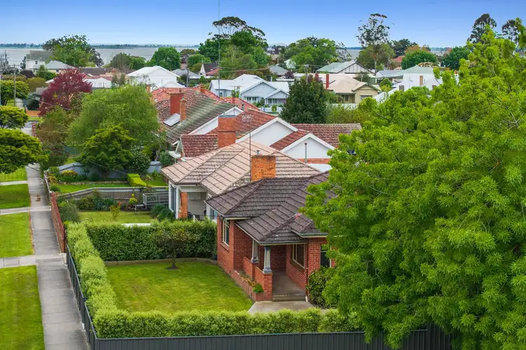 32 Armstrong Street, Colac VIC 3250