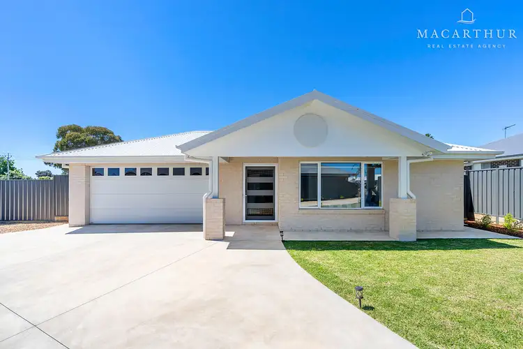 12 Flintwood Street, Forest Hill NSW 2651