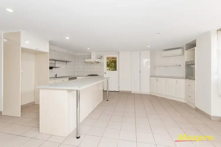 5 Kingfisher Loop, Willetton WA 6155