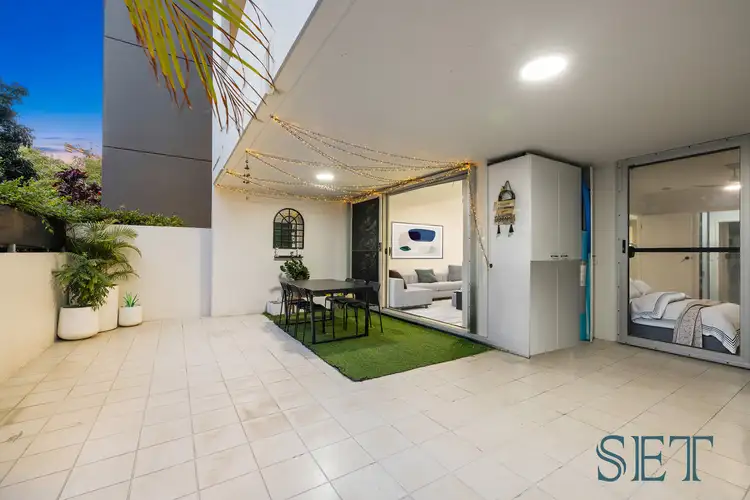 63/95 Clarence Road, Indooroopilly QLD 4068