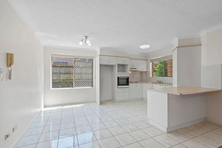 Second view of Homely unit listing, 4/411 Rode Road, Chermside QLD 4032