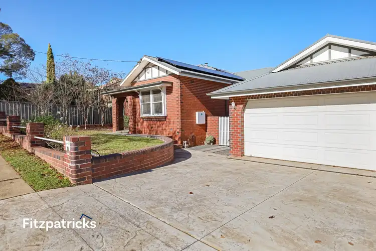30 Sunshine Avenue, Turvey Park NSW 2650