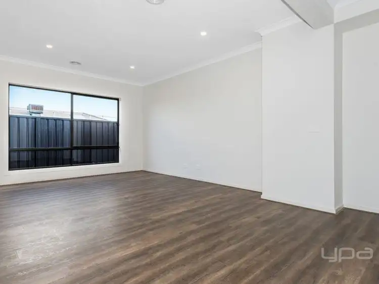 Fourth view of Homely house listing, 28 Stonefly Circuit, Weir Views VIC 3338