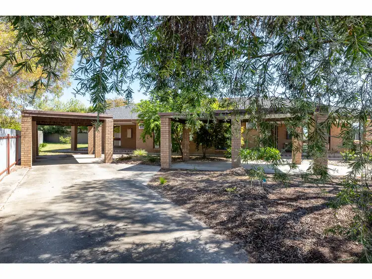 Second view of Homely unit listing, 1/1 Robert Crescent, Wodonga VIC 3690