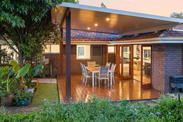 312 North Beach Road, Karrinyup WA 6018