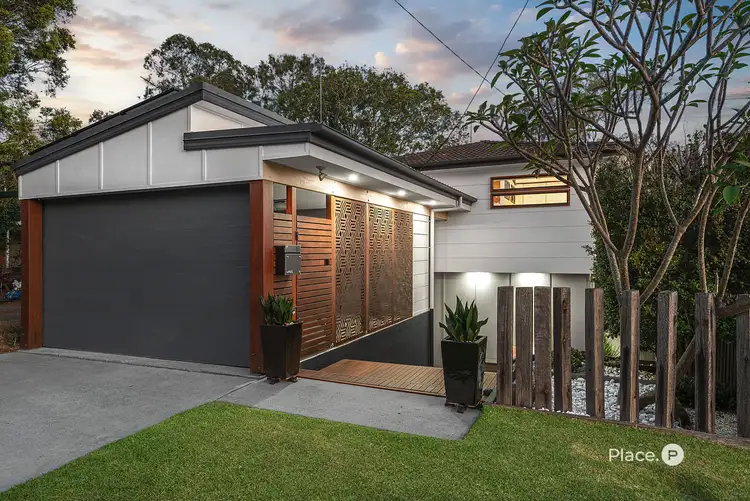 40 Dobbs Street, Holland Park West QLD 4121