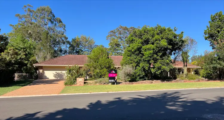 8 Littleton Drive, Highfields QLD 4352