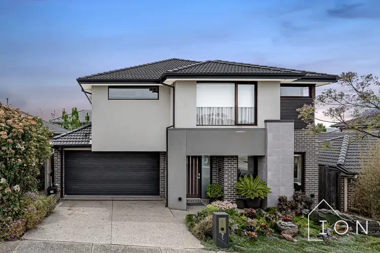 7 Wheelwright Street, Clyde North VIC 3978