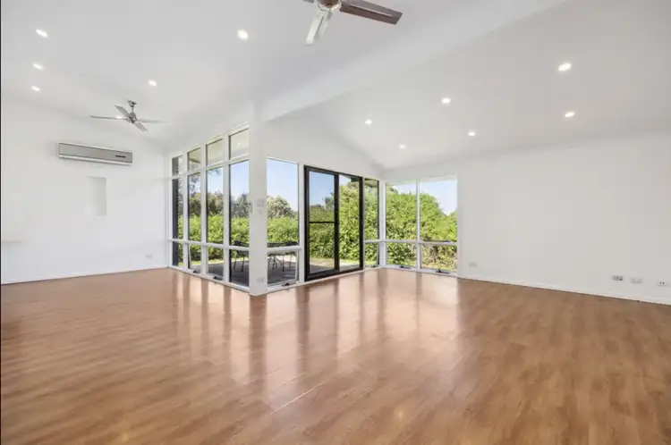 8-14 Braeside Avenue