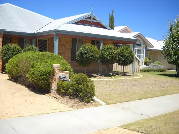 8 Ingham Way, Butler WA 6036