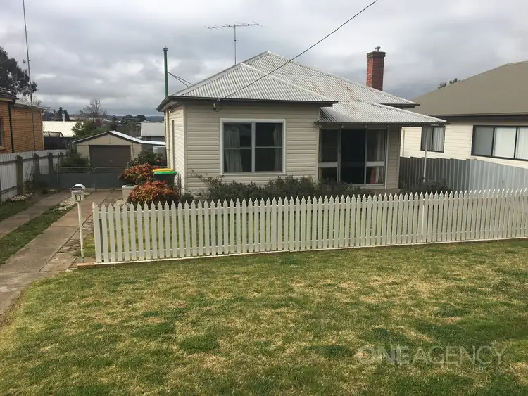 11 Robinson Street, Goulburn NSW 2580