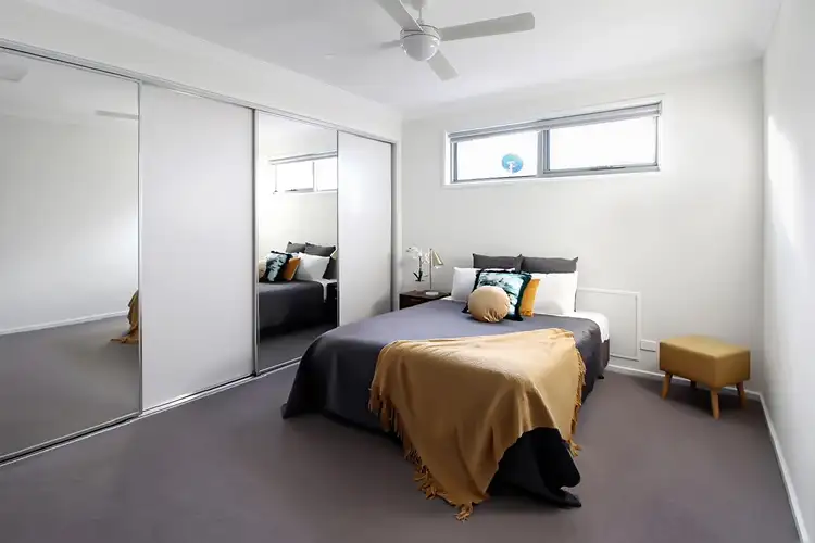 Fifth view of Homely townhouse listing, 32 Elmwood Circuit, Wodonga VIC 3690