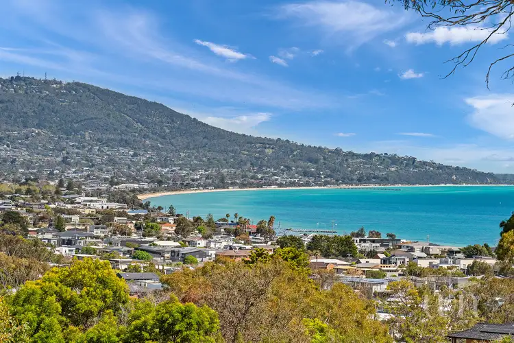 100 Grandview Terrace, Mount Martha VIC 3934