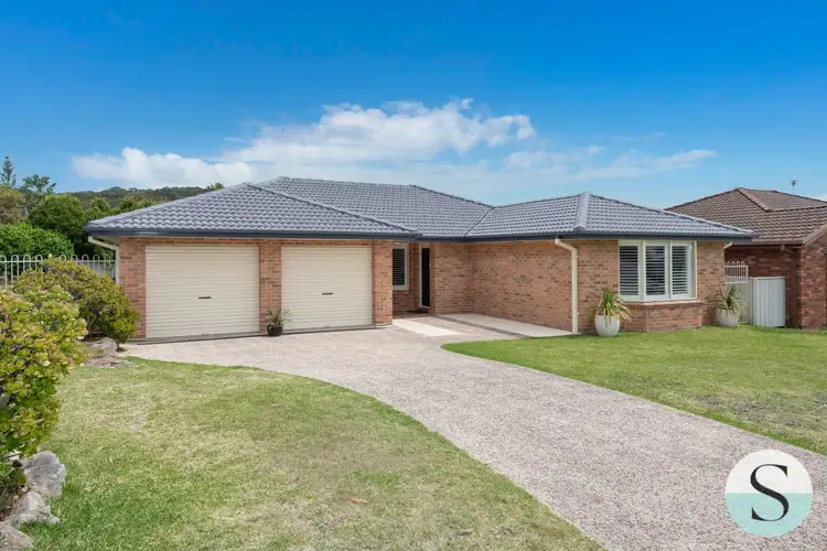 56 Park Avenue, Caves Beach NSW 2281