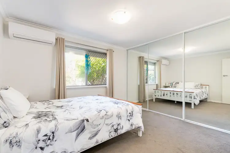 Fifth view of Homely semi-detached listing, 540 Beach Road, Hamersley WA 6022