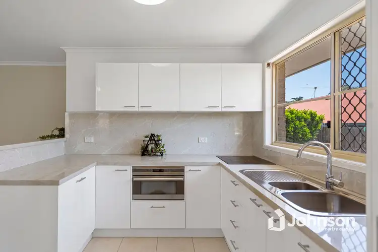 Fifth view of Homely villa listing, 19/7A Copernicus Street, Wynnum West QLD 4178