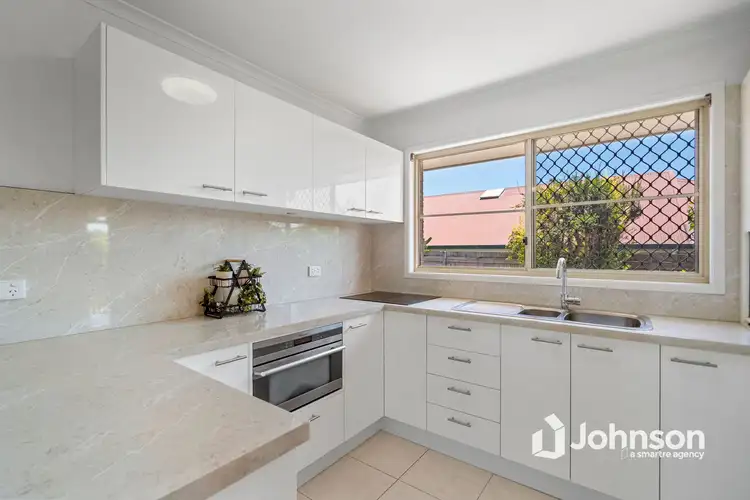 Sixth view of Homely villa listing, 19/7A Copernicus Street, Wynnum West QLD 4178