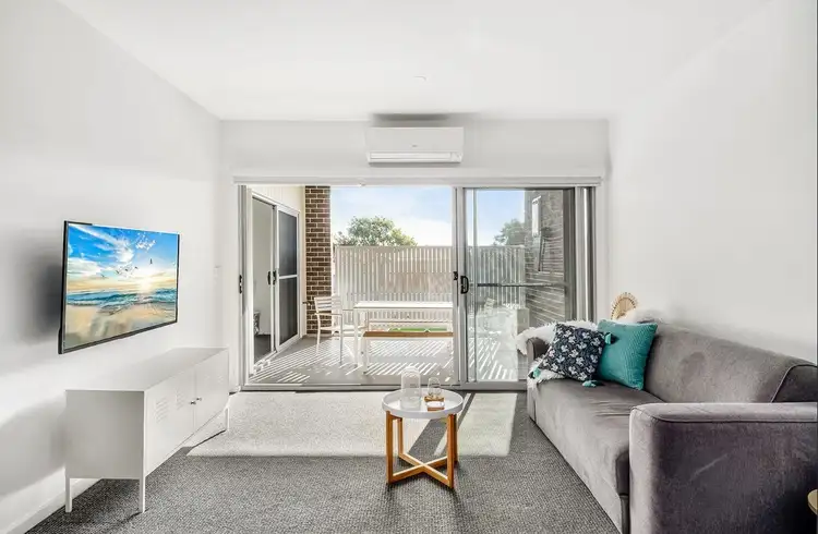 Third view of Homely unit listing, 6/30 Peterborough Avenue, Lake Illawarra NSW 2528