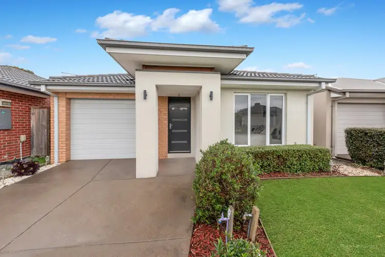 12 Egerton Street, Officer VIC 3809