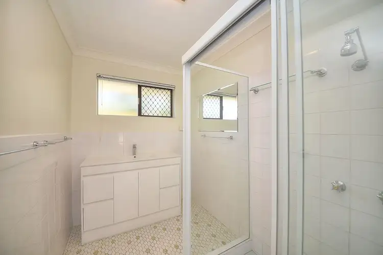 Sixth view of Homely other listing, 1/16 Snipe Street, Miami QLD 4220