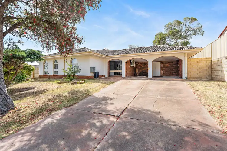 12 Alola Street, Kelmscott WA 6111