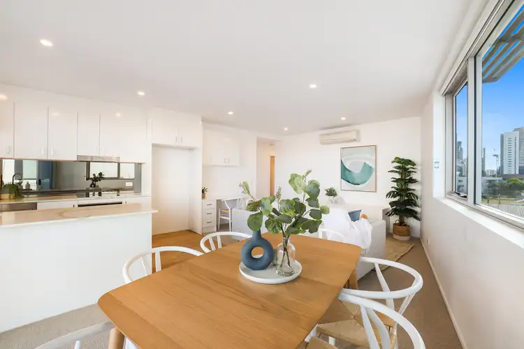 304/51 Peerless Avenue, Mermaid Beach QLD 4218