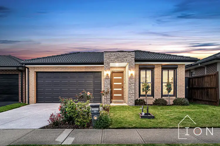 62 Clydevale Avenue, Clyde North VIC 3978