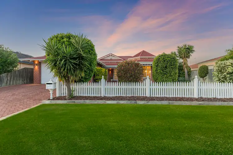 23 St Pierre Circuit, Currambine WA 6028
