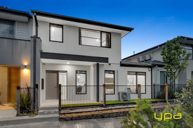 11 Hughes Lane, Officer VIC 3809