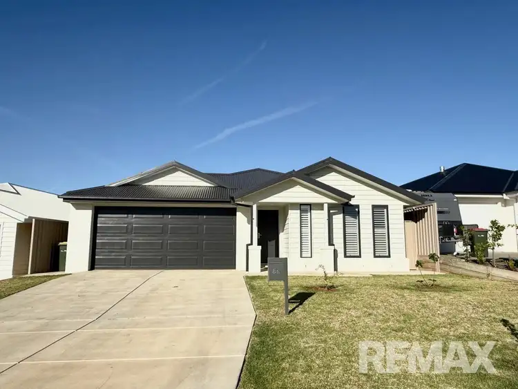 8A Valencia Drive, Gobbagombalin NSW 2650