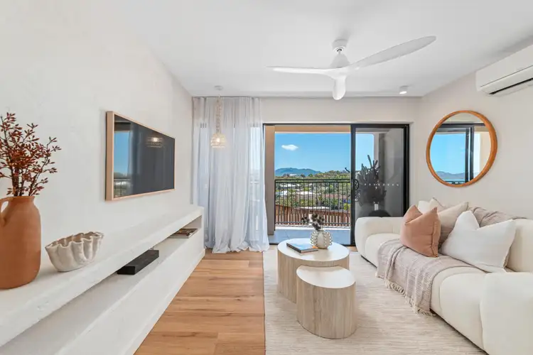 4/27 Gilbert Crescent, Castle Hill QLD 4810