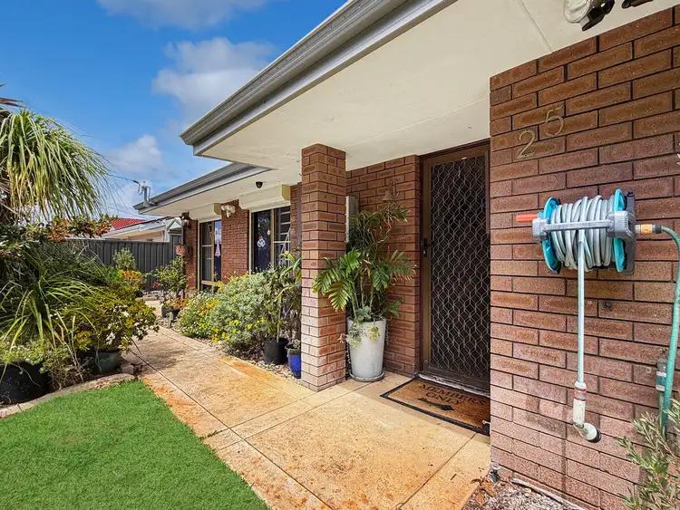 25 Blythwood Street, Dudley Park WA 6210