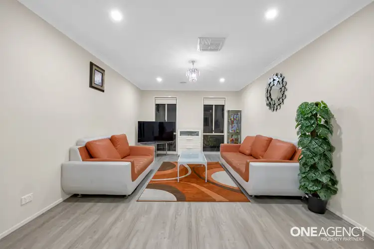 Sixth view of Homely house listing, 117 Featherbrook Drive, Point Cook VIC 3030