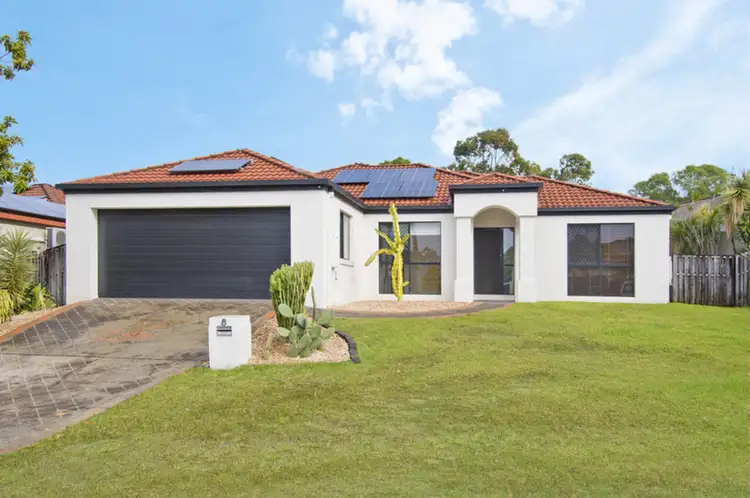8 Howland Circuit, Pacific Pines QLD 4211