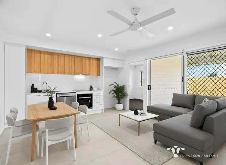 Second view of Homely house listing, 2/9 Paroo Street, Plainland QLD 4341