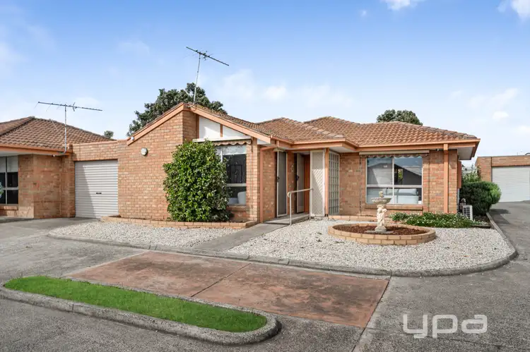 2/50 Rokewood Crescent, Meadow Heights VIC 3048