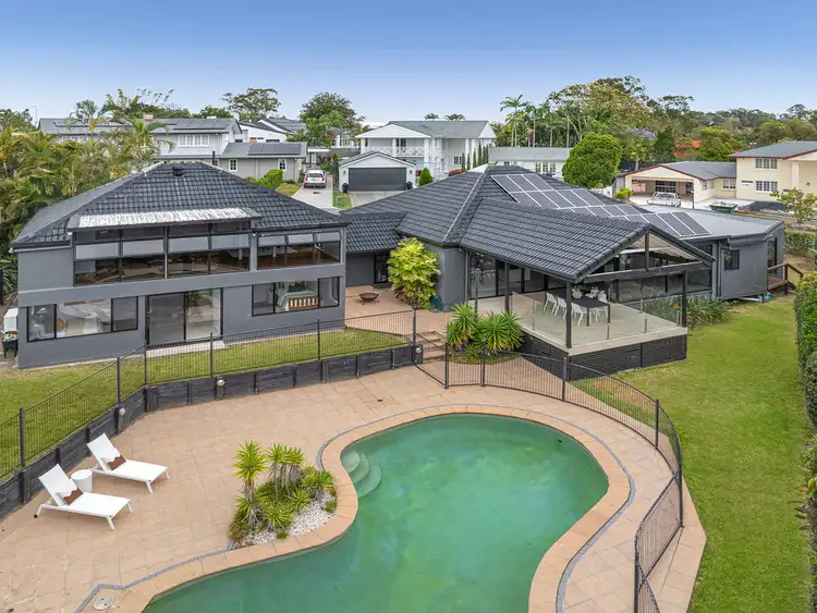 2 Wills Court, Mount Ommaney QLD 4074