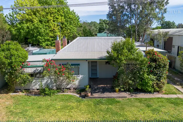 20 Elizabeth Street, North Wagga Wagga NSW 2650