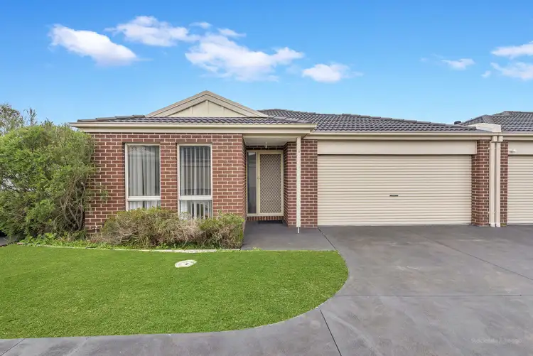 3/5 Melissa Way, Pakenham VIC 3810