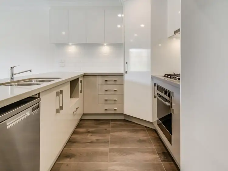 24B Wallbank Way, Bulli NSW 2516