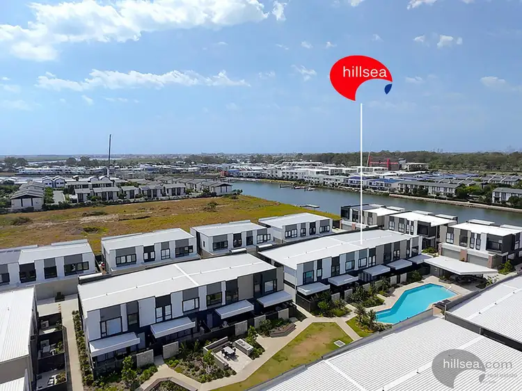 33/35 Grant Avenue, Hope Island QLD 4212