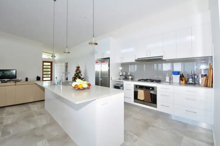 911 Cudgera Creek Road, Pottsville NSW 2489