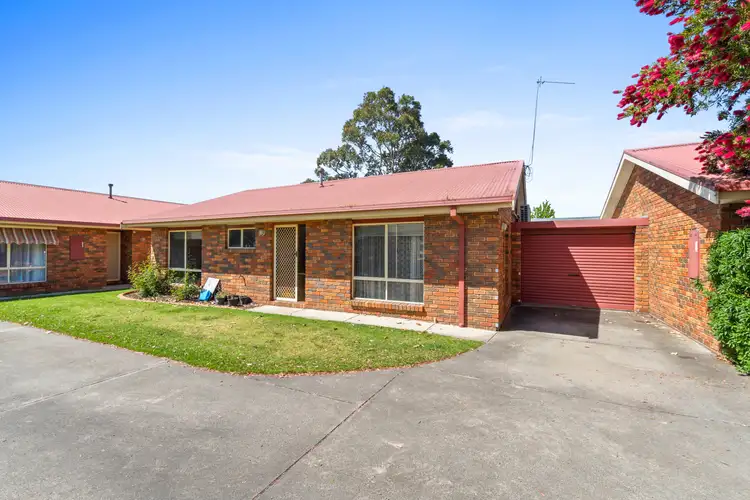 2/90 Lansdowne Street, Sale VIC 3850