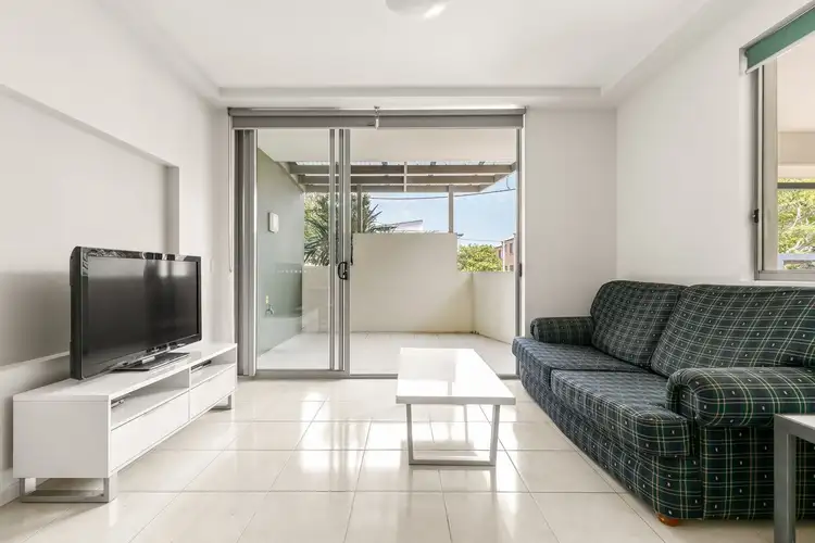 Third view of Homely apartment listing, 4/70 Durham Street, St Lucia QLD 4067