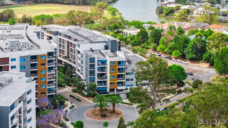 3211/397 Christine Avenue