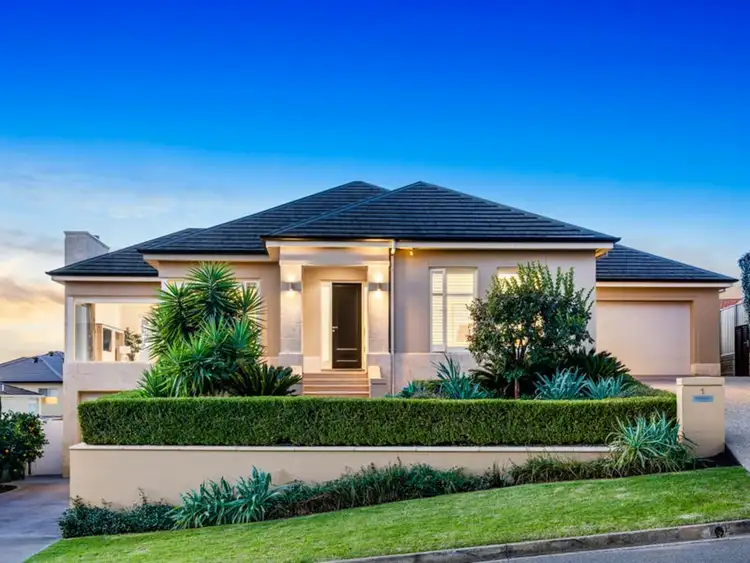 1 Gortynia Crescent, Rostrevor SA 5073